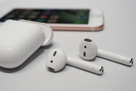 Bật mí 7 cách xử lý lỗi AirPods sạc không vào pin hiệu quả