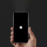 Sửa không đèn màn hình iPhone 13