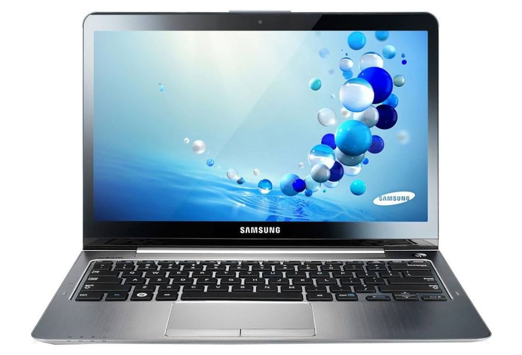 thay-pin-laptop-samsung-ultrabook-np540u3c-1.jpg