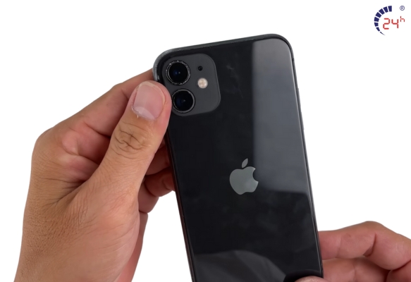 thay-kinh-lung-iphone-11-lay-ngay.jpg