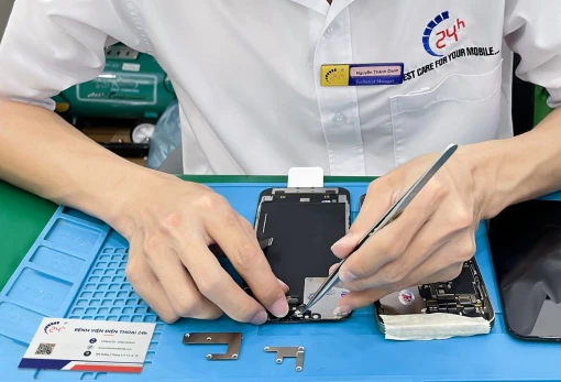 thay-man-hinh-xiaomi-redmi-note-14-pro-5g-24090ra29g-3.jpg