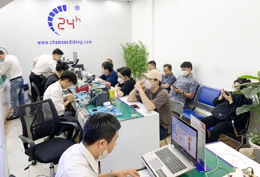 thay-kinh-camera-sau-samsung-galaxy-z-fold5-sm-f946b-sm-f9460-3.jpg