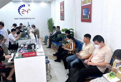 thay-man-hinh-vivo-t1-5g-v2141-v2157-3.jpg