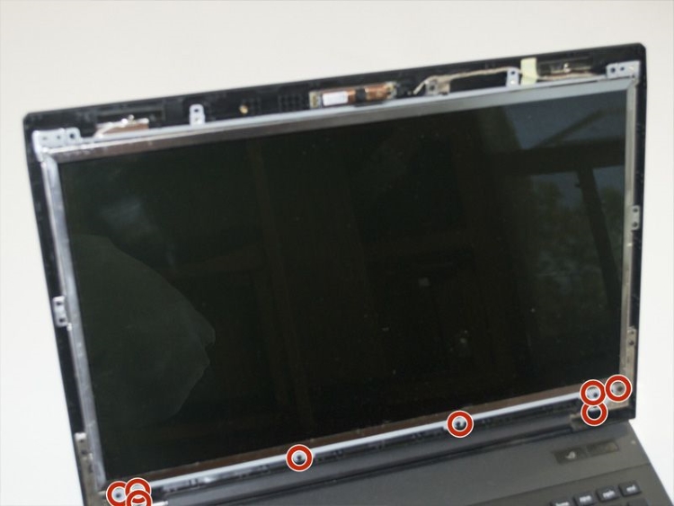 Thay màn hình Laptop Asus UX533F