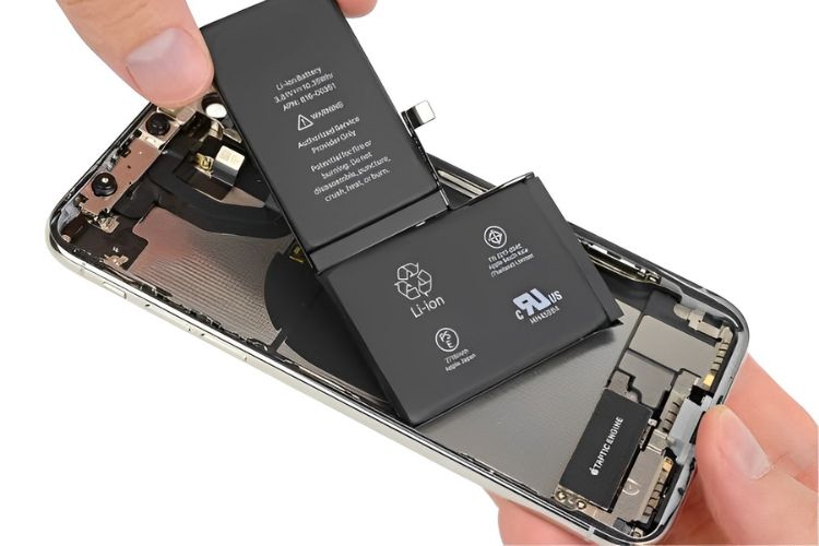 Pin iPhone 13 Pro Max là loại gì  