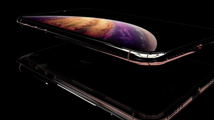 Màn hình siêu sang trọng iPhone XS Max 64GB;