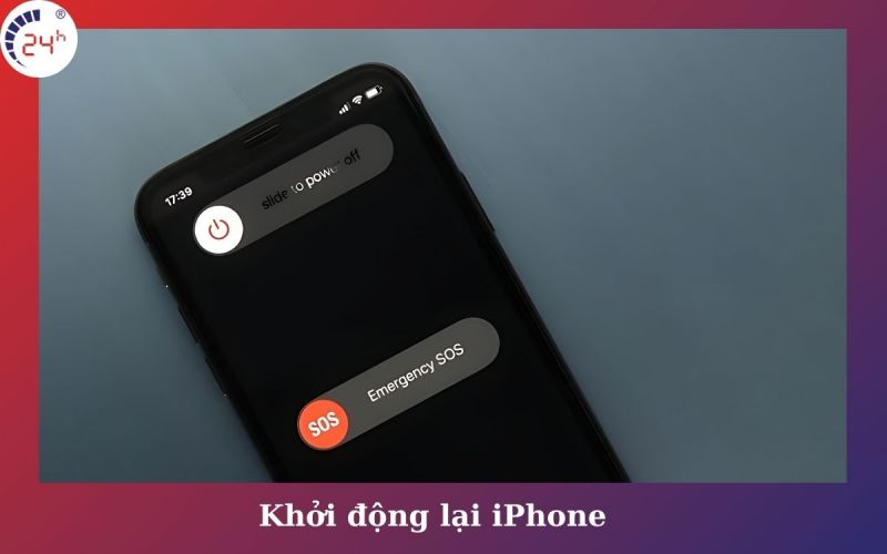 Khởi động lại iPhone để khắc phục điện thoại không nhận sim