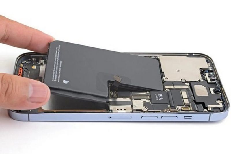 Sửa hao Pin iPhone 16e 3