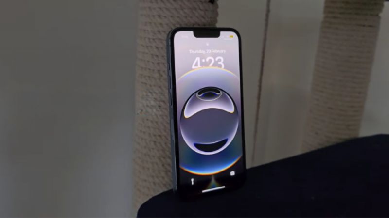 Thay cảm ứng iPhone 16e 3