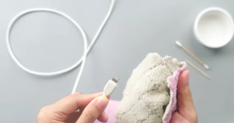 Cách vệ sinh iPhone tại nhà đơn giản mà hiệu quả 11