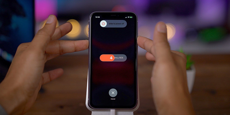 Cách vệ sinh iPhone tại nhà đơn giản mà hiệu quả 3