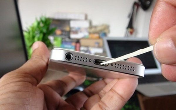 Cách vệ sinh iPhone tại nhà đơn giản mà hiệu quả 5