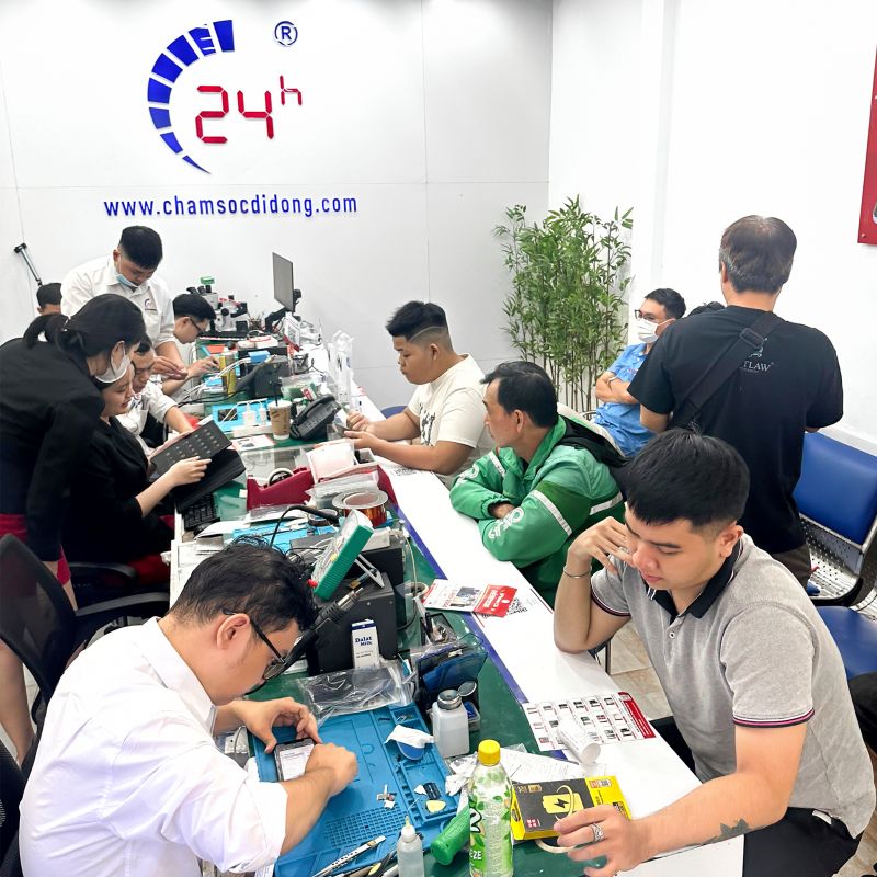 Ép cổ màn hình iPhone 14 Pro Max 5