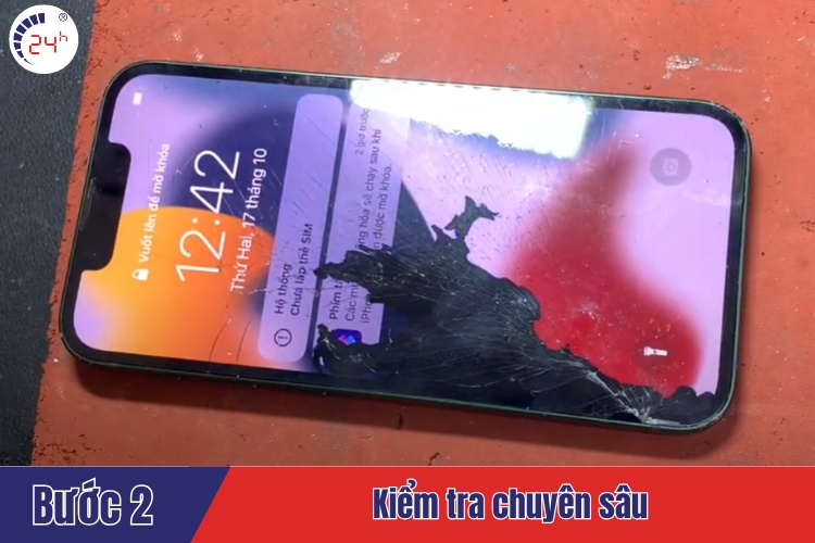 kiểm tra màn hình iphone 13 mini