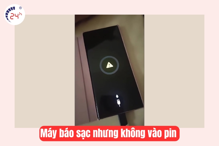 máy báo sạc nhưng không vào pin
