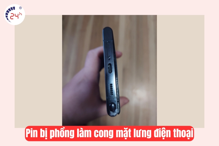 pin phồng làm cong mặt lưng điện thoại