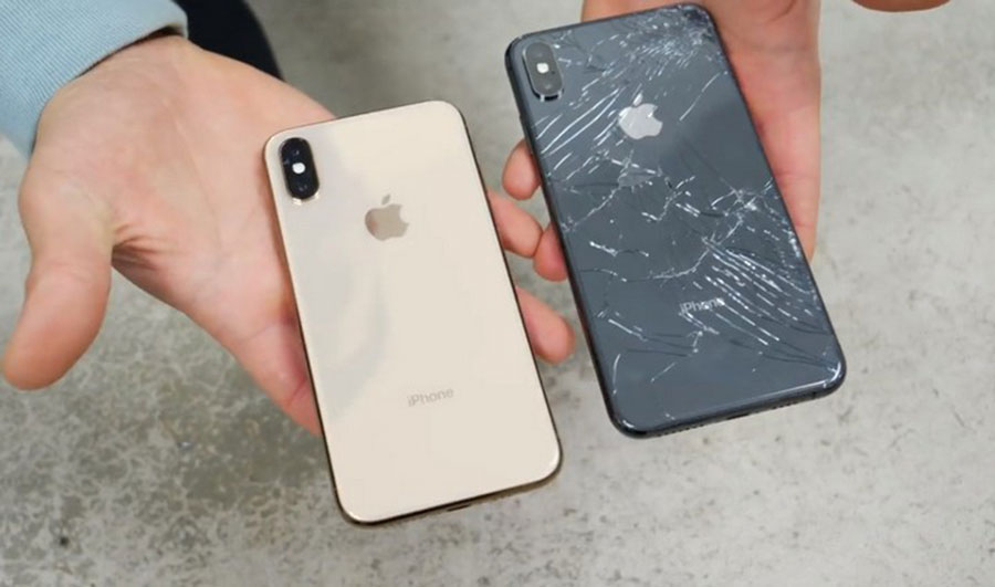 Thay kính lưng iPhone XS 2