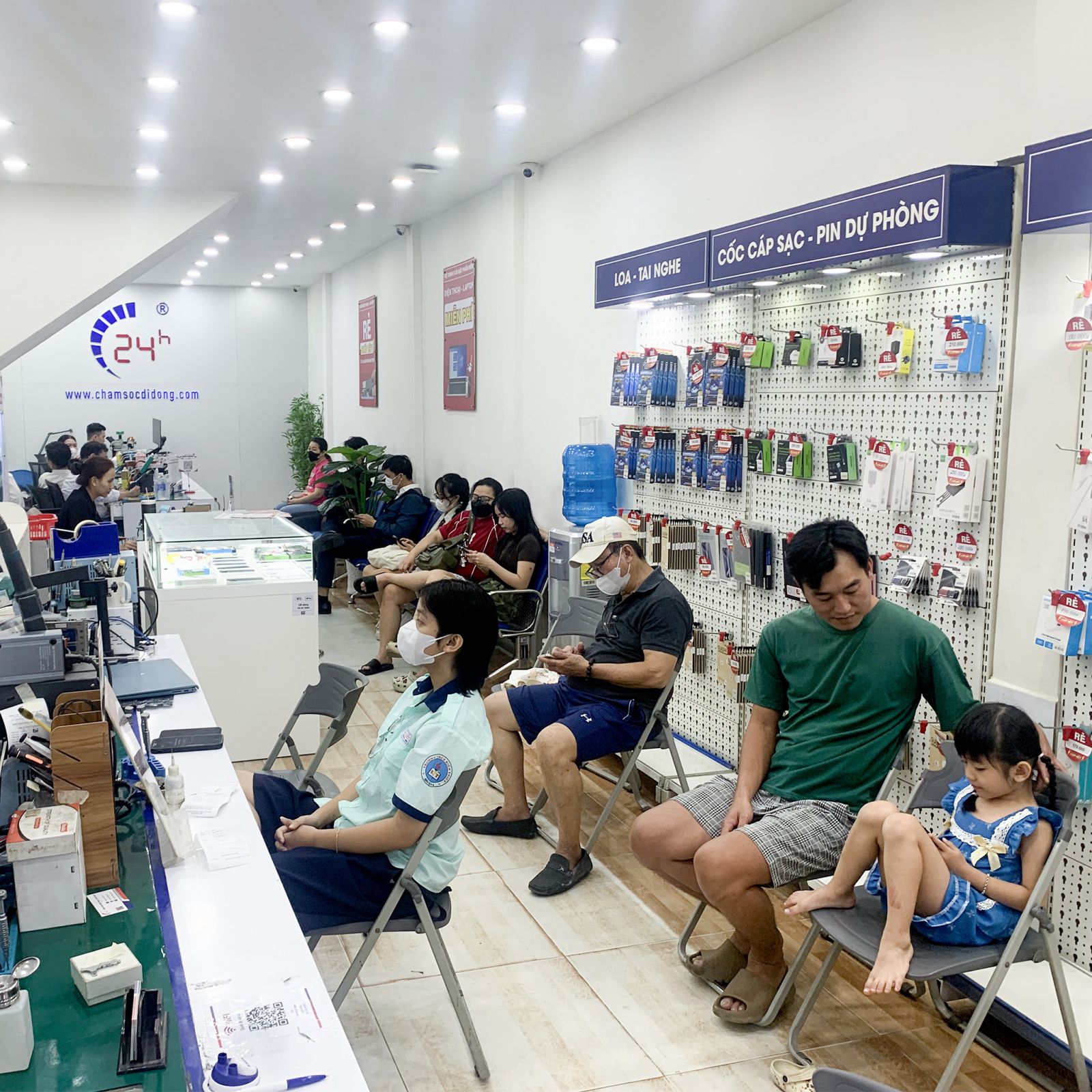 Thay màn hình iPhone 17 Pro Max