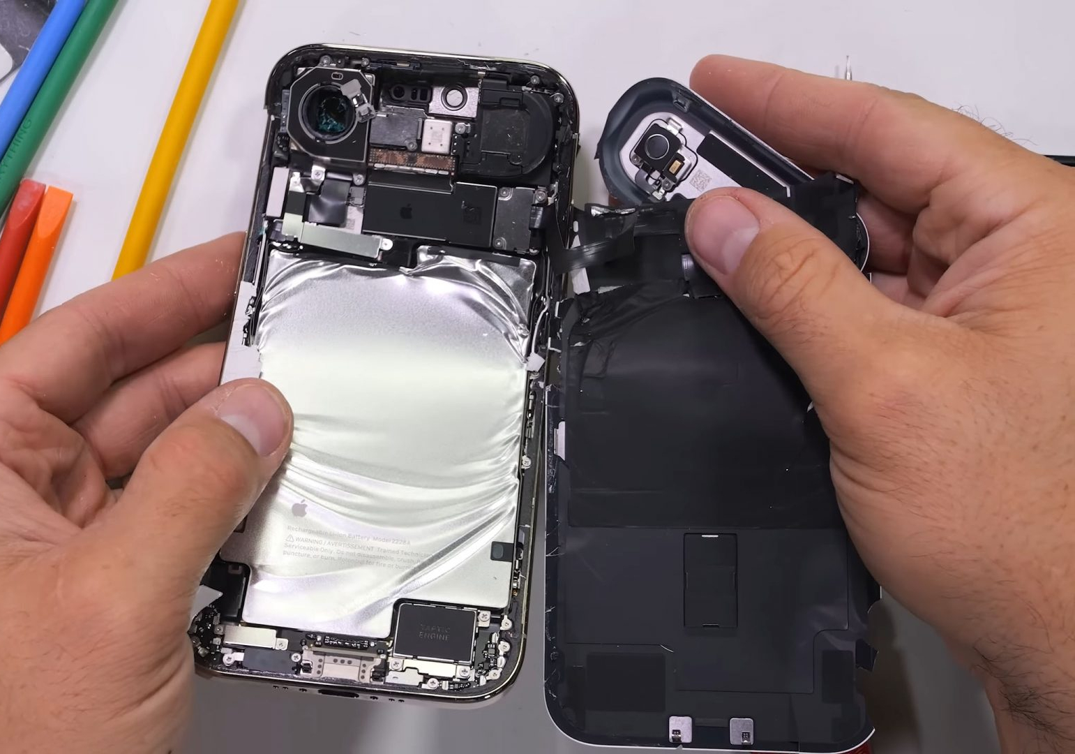 ep-co-man-hinh-iphone-air