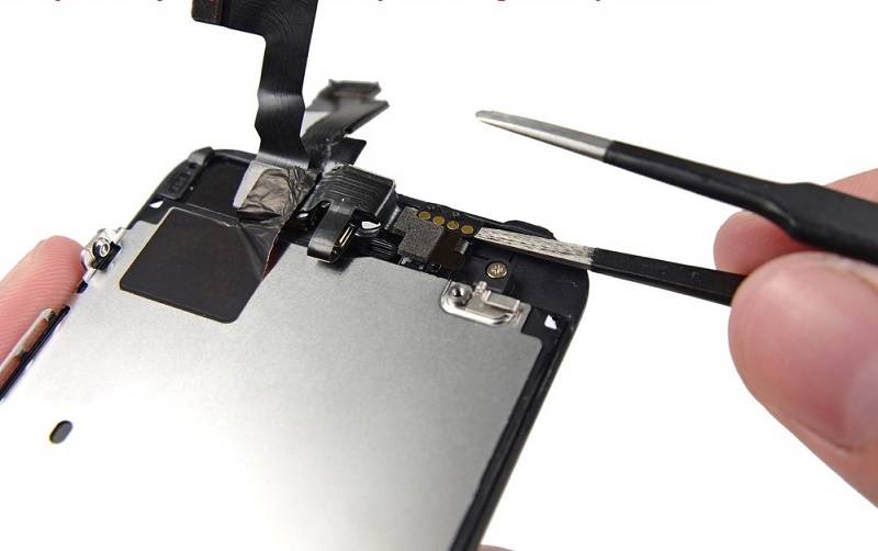 ep-co-man-hinh-iphone-13-mini