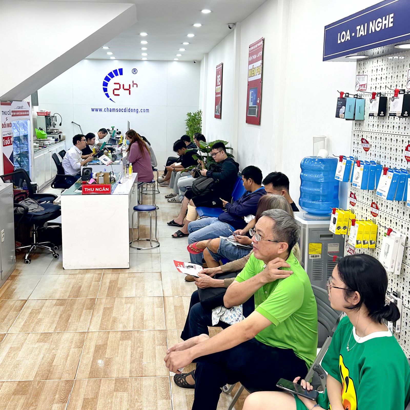 Thay mặt kính iPhone 17 Pro Thay mặt kính iPhone 17 Pro