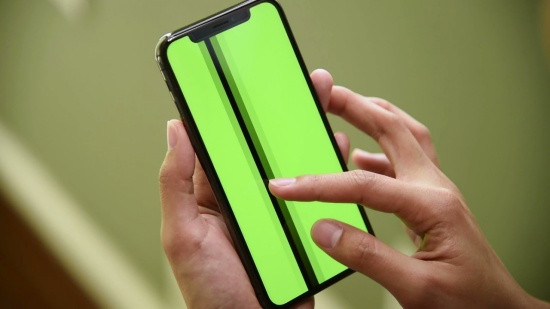 Ép cổ màn hình iPhone 13