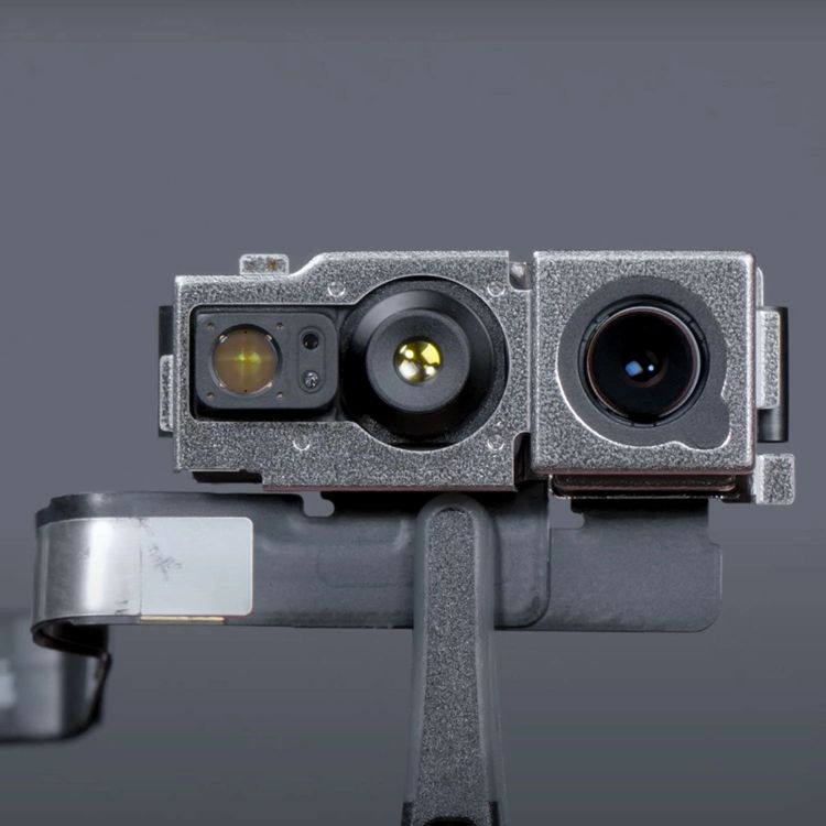 Thay camera iPhone 17 Pro Max Thay camera iPhone 17 Pro Max