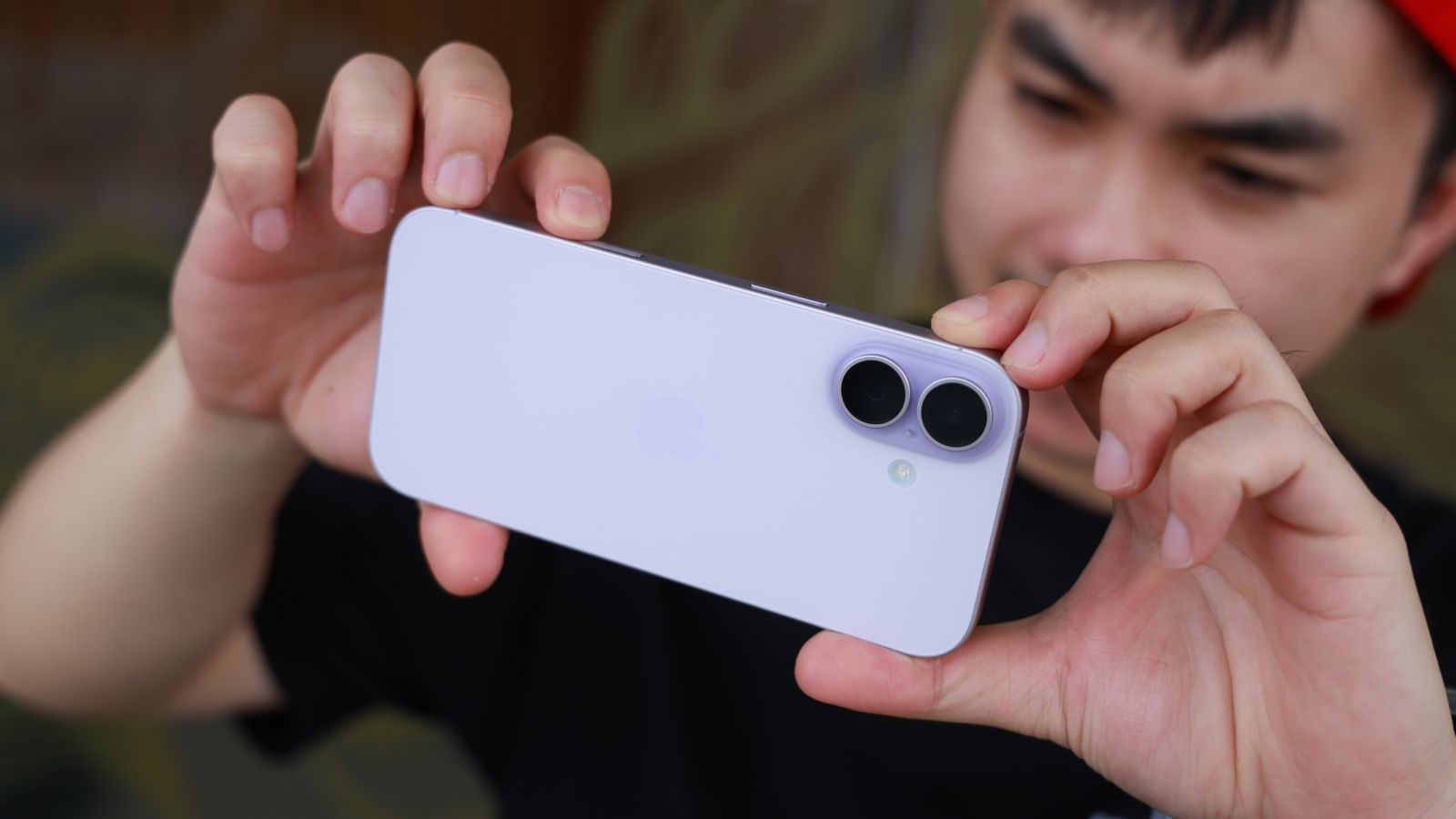 Thay kính Camera sau iPhone 17