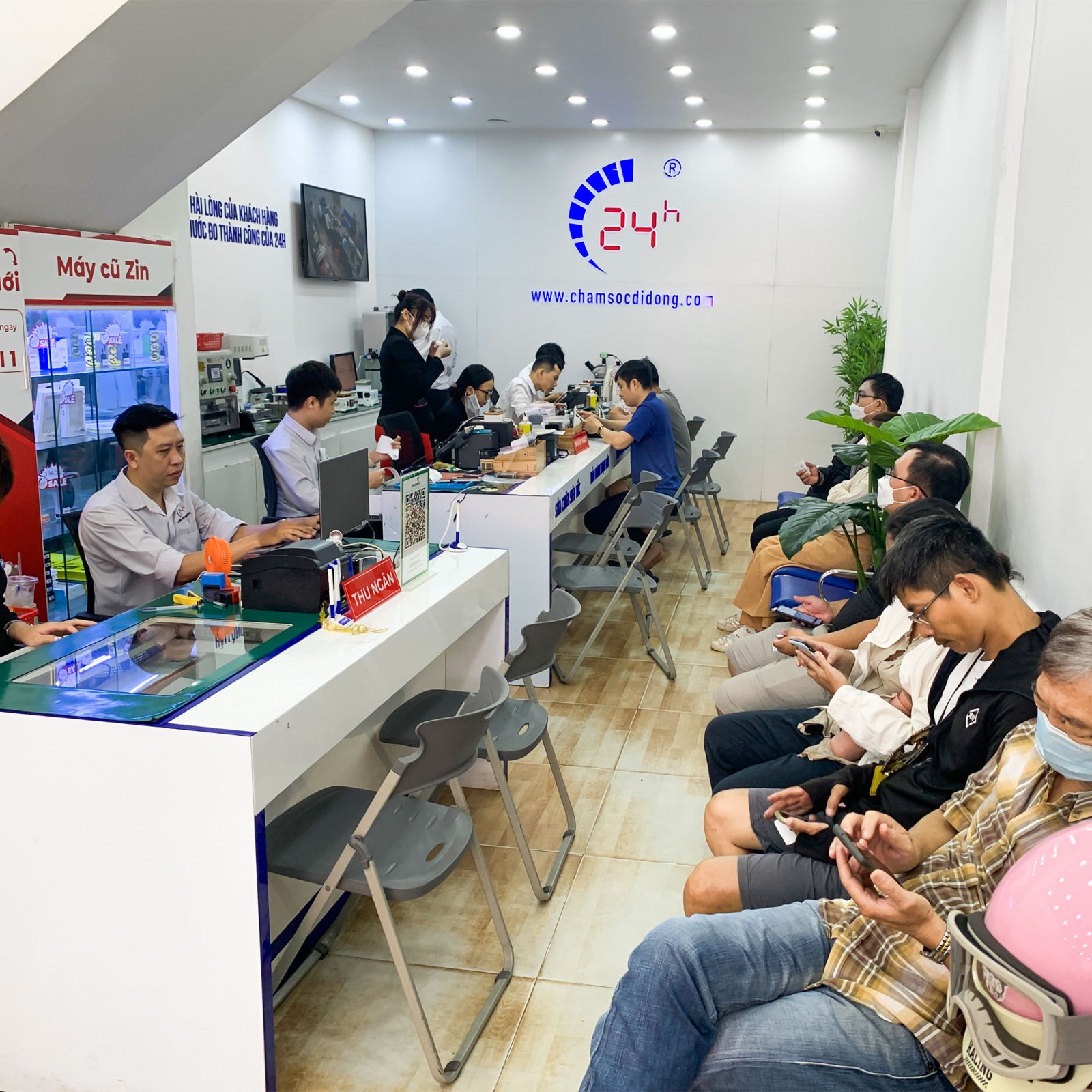 Thay vỏ iPhone 16 Pro