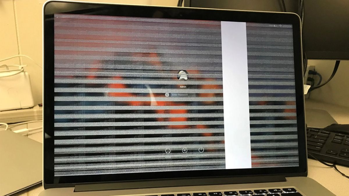 Thay màn hình MacBook Pro 16 inch M2 Max A2780