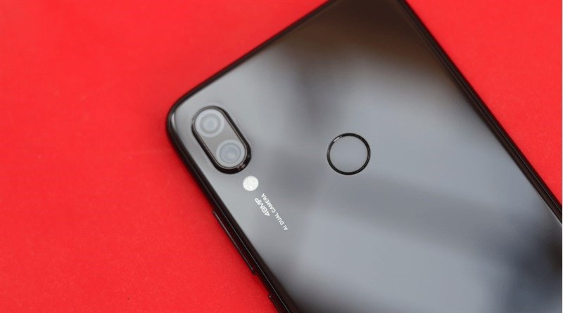 Thay kính camera sau Xiaomi Redmi Note 7 Thay kính camera sau Xiaomi Redmi Note 7