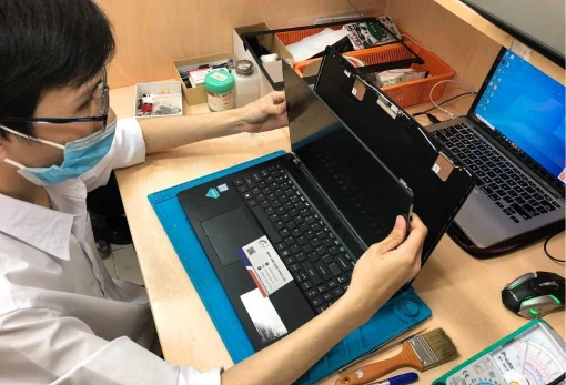 Thay màn hình laptop Asus Vivobook 15 OLED A1505ZA