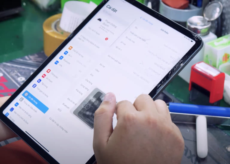 Thay màn hình iPad Pro 12.9 (2022)