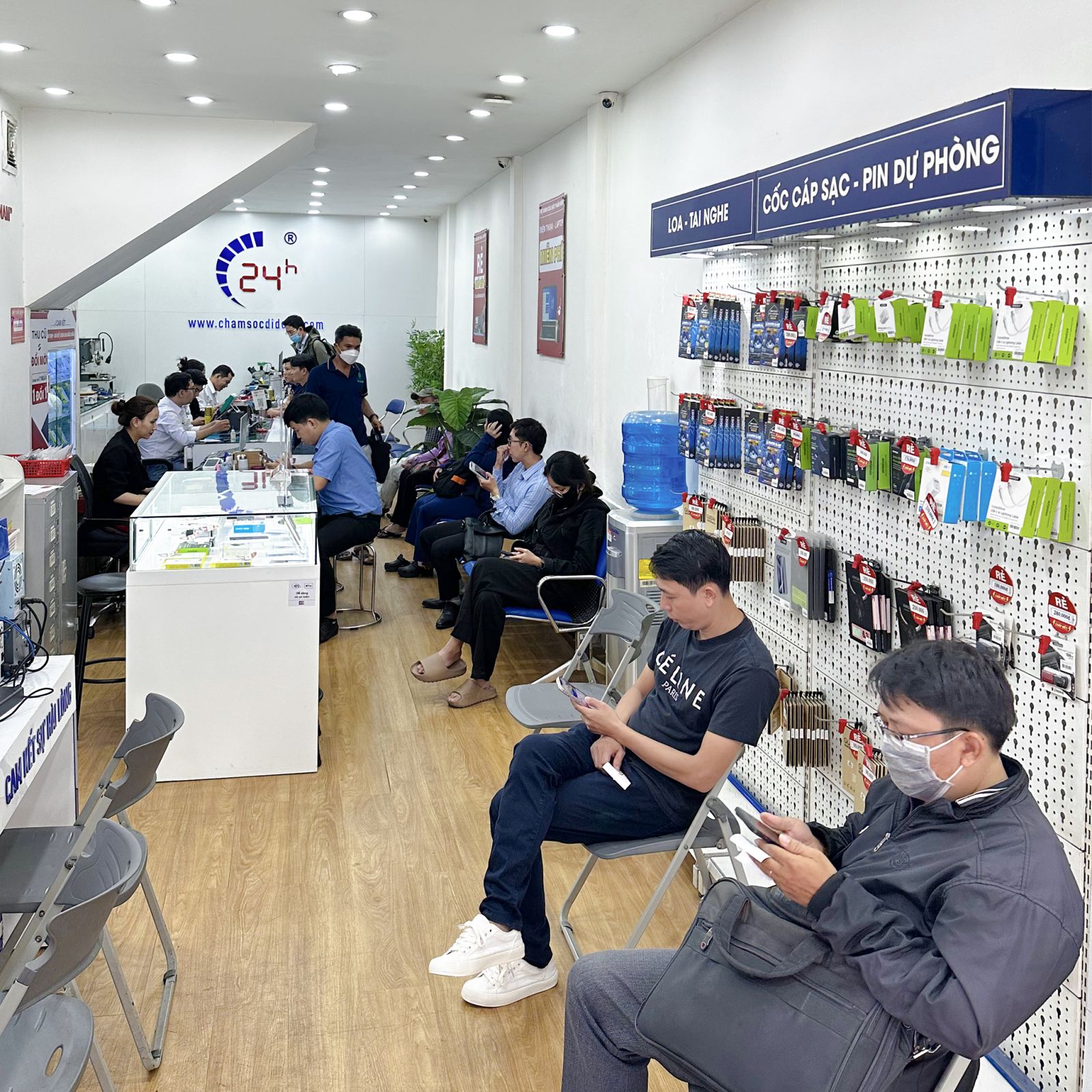 Thay Rung iPhone 14 Pro