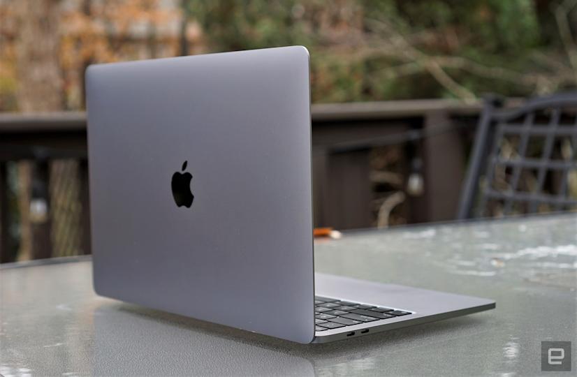 Thay màn hình MacBook Pro 13 inch M1 A2338 Thay màn hình MacBook Pro 13 inch M1 A2338