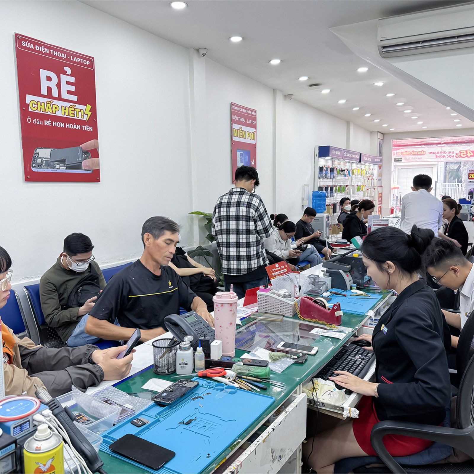 Thay lưng Samsung Galaxy S25 Ultra (SM S938B, SM S9380) 