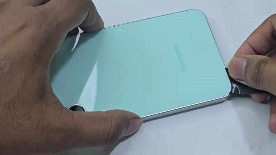 Thay màn hình Samsung Galaxy S24 FE (SM S721B, SM S7210) 