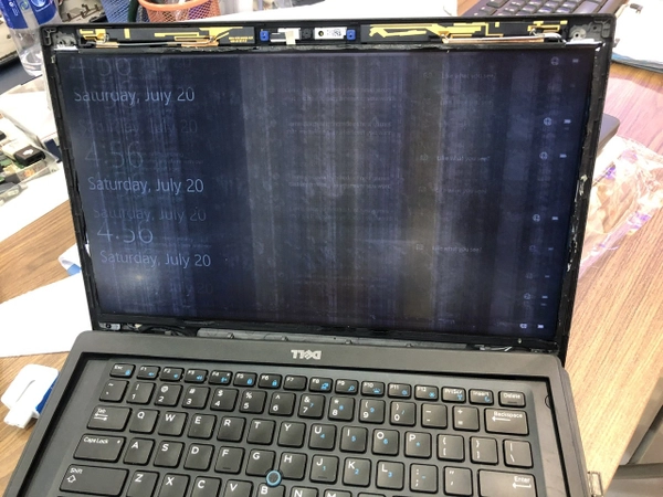 Thay màn hình Laptop Dell Inspiron 14 Thay màn hình Laptop Dell Inspiron 14