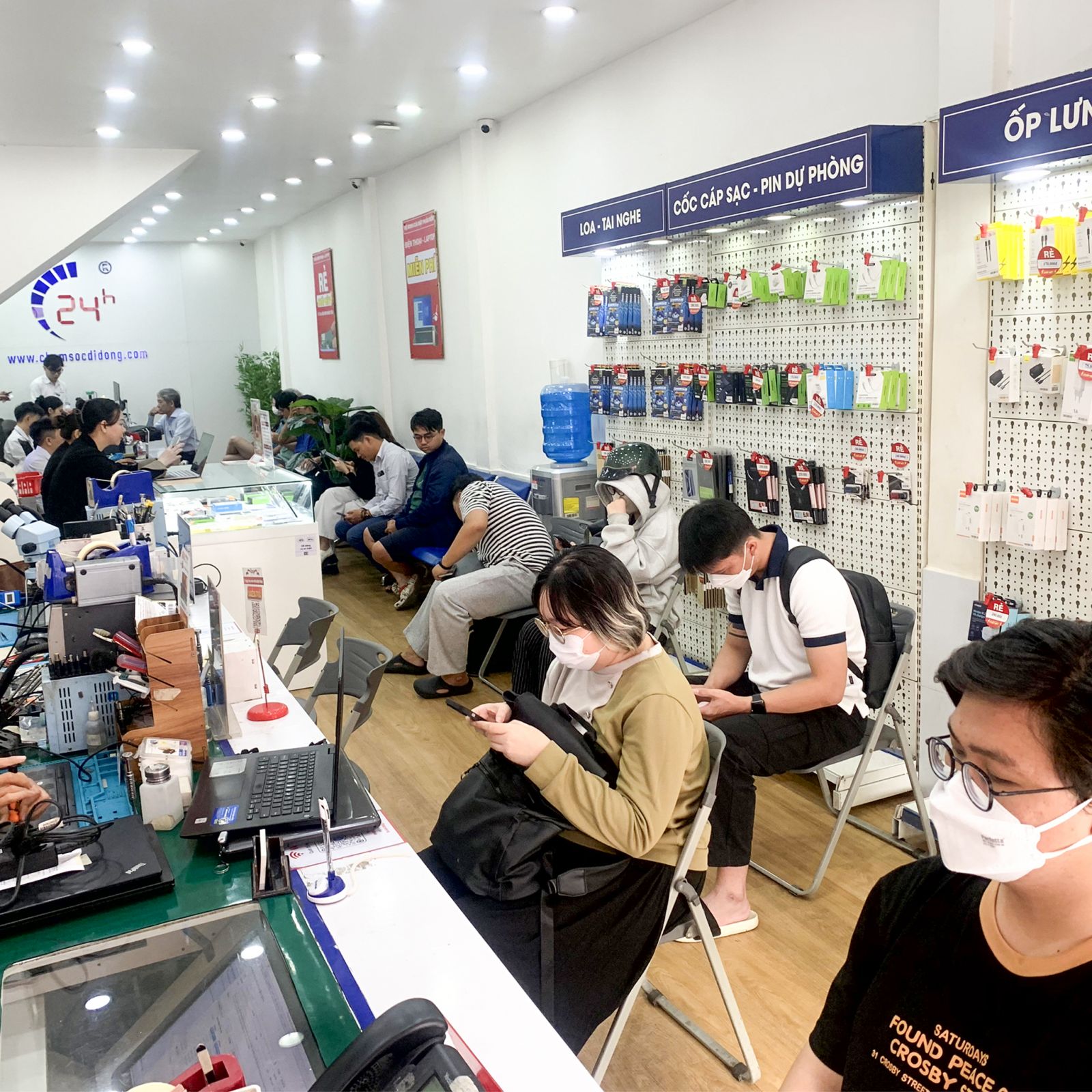 Thay màn hình Xiaomi Poco C55 