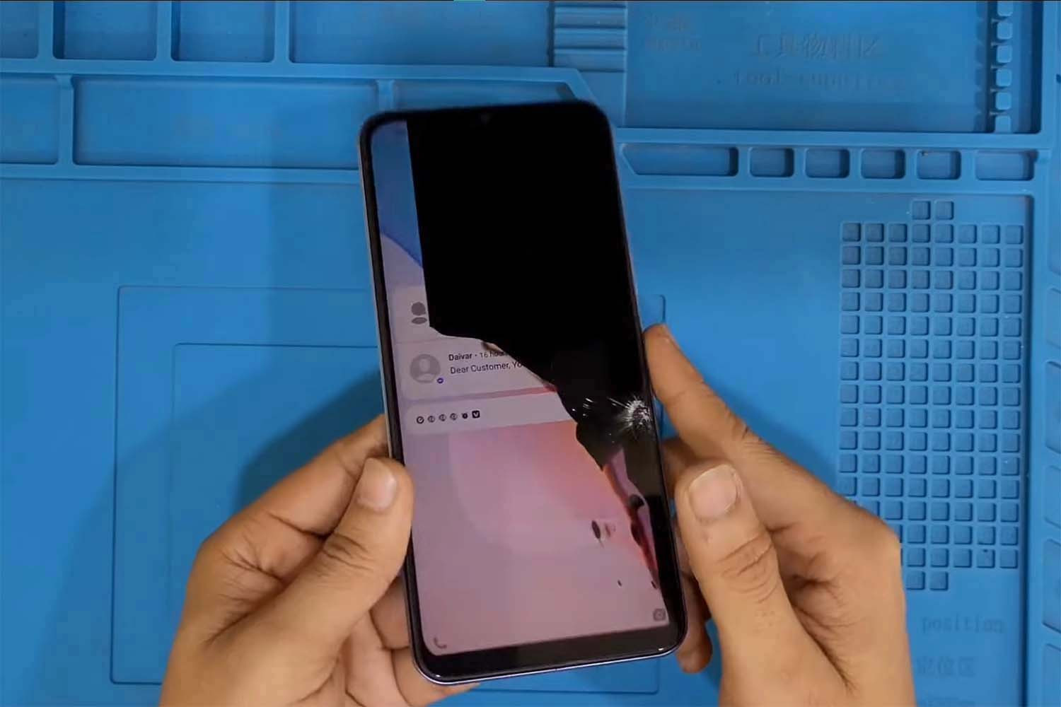 Thay màn hình Xiaomi Poco F4 Pro Thay màn hình Xiaomi Poco F4 Pro