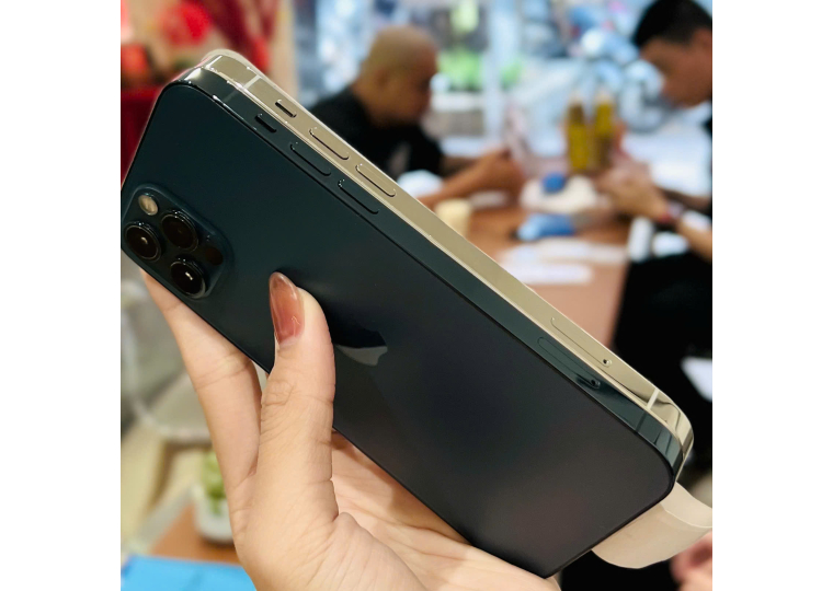iPhone 12 Pro 512GB Cũ chính hãng iPhone 12 Pro 512GB Cũ chính hãng