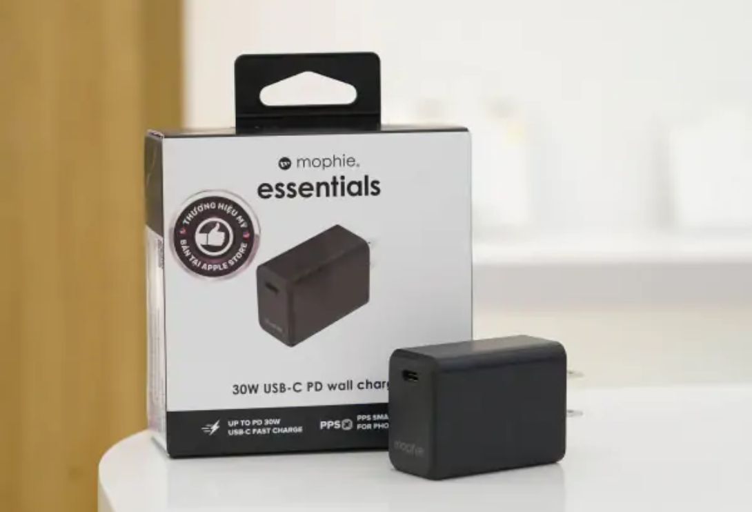 Sạc Mophie Essential PD 30W 1C Sạc Mophie Essential PD 30W 1C
