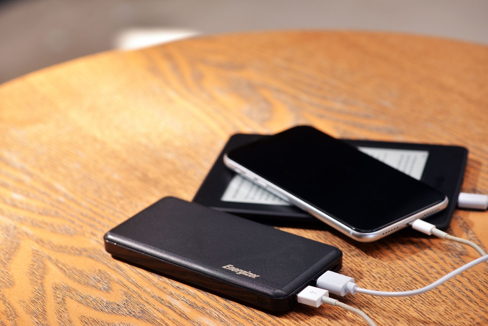 Sạc dự phòng Energizer 10000mAh /3.7V Li-Polymer - UE10053BK