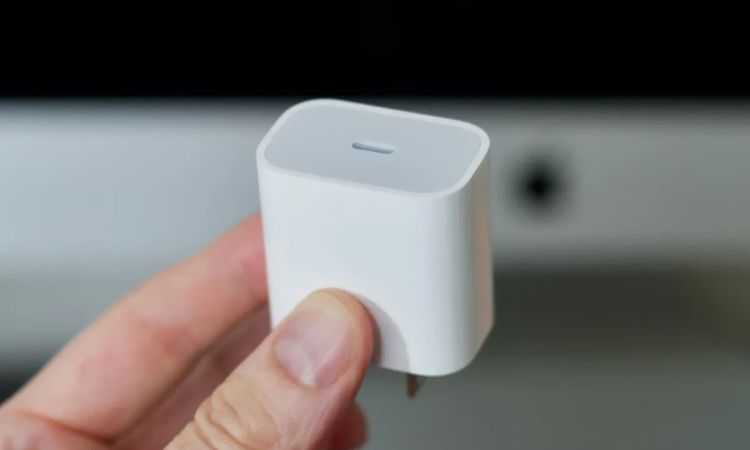 Vì sao cần biết cách kiểm tra củ sạc Vì sao cần biết cách kiểm tra củ sạc