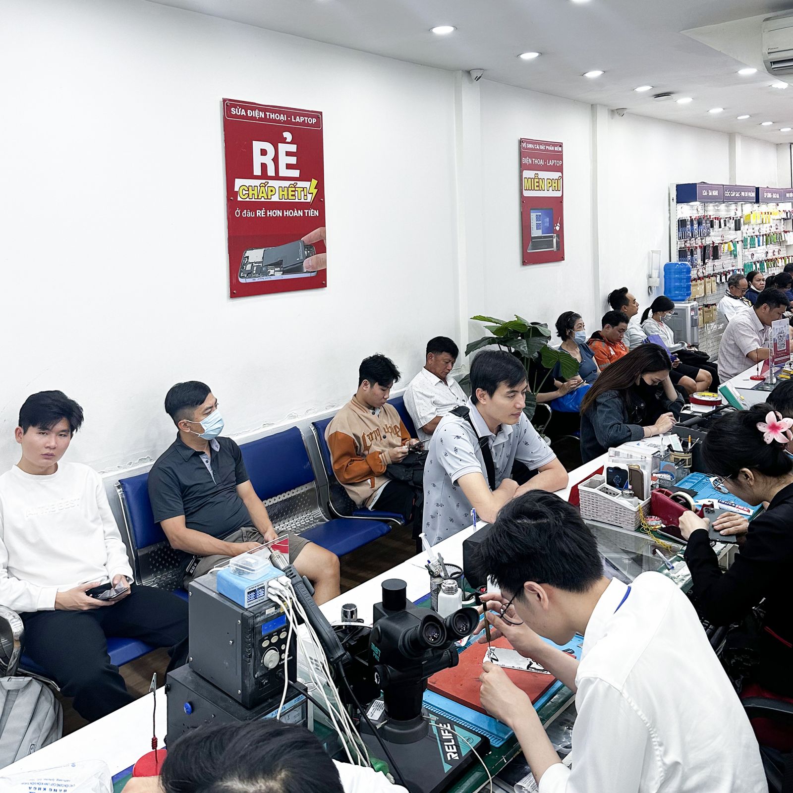 Thay cáp sạc không dây NFC iPhone XS Max