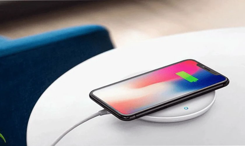 Thay cáp sạc không dây NFC iPhone XS
