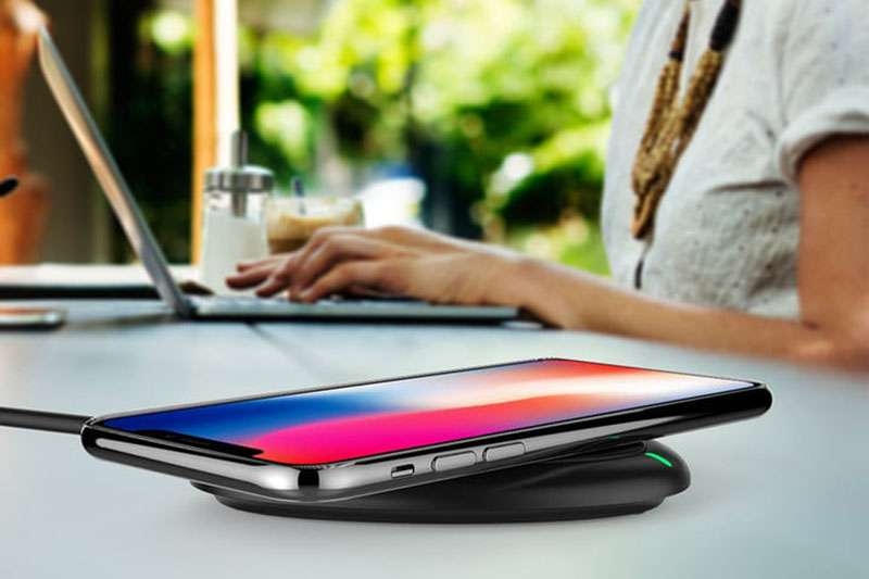 Thay cáp sạc không dây NFC iPhone XS