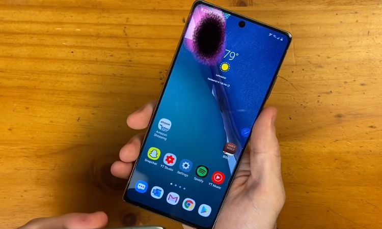 Dấu hiệu màn hình bị chảy mực