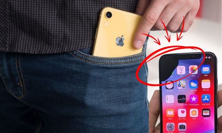 Nguyên nhân khiến điện thoại bị chảy mực