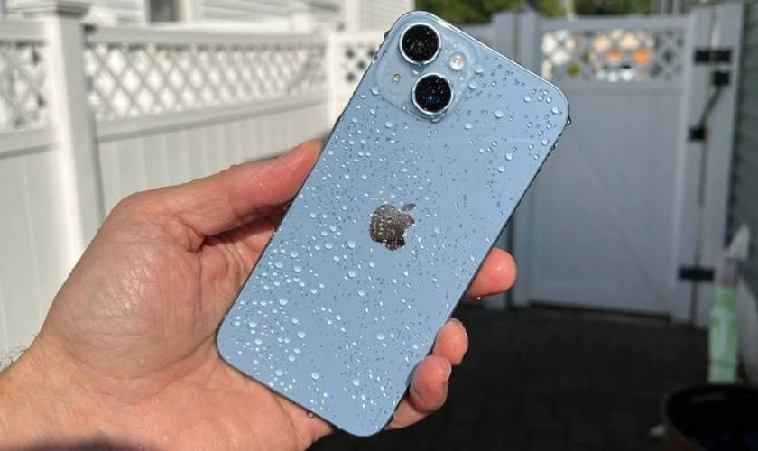 Thay cáp sạc không dây NFC iPhone 14